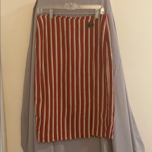 Ann Taylor faux wrap skirt - Picture 1 of 6